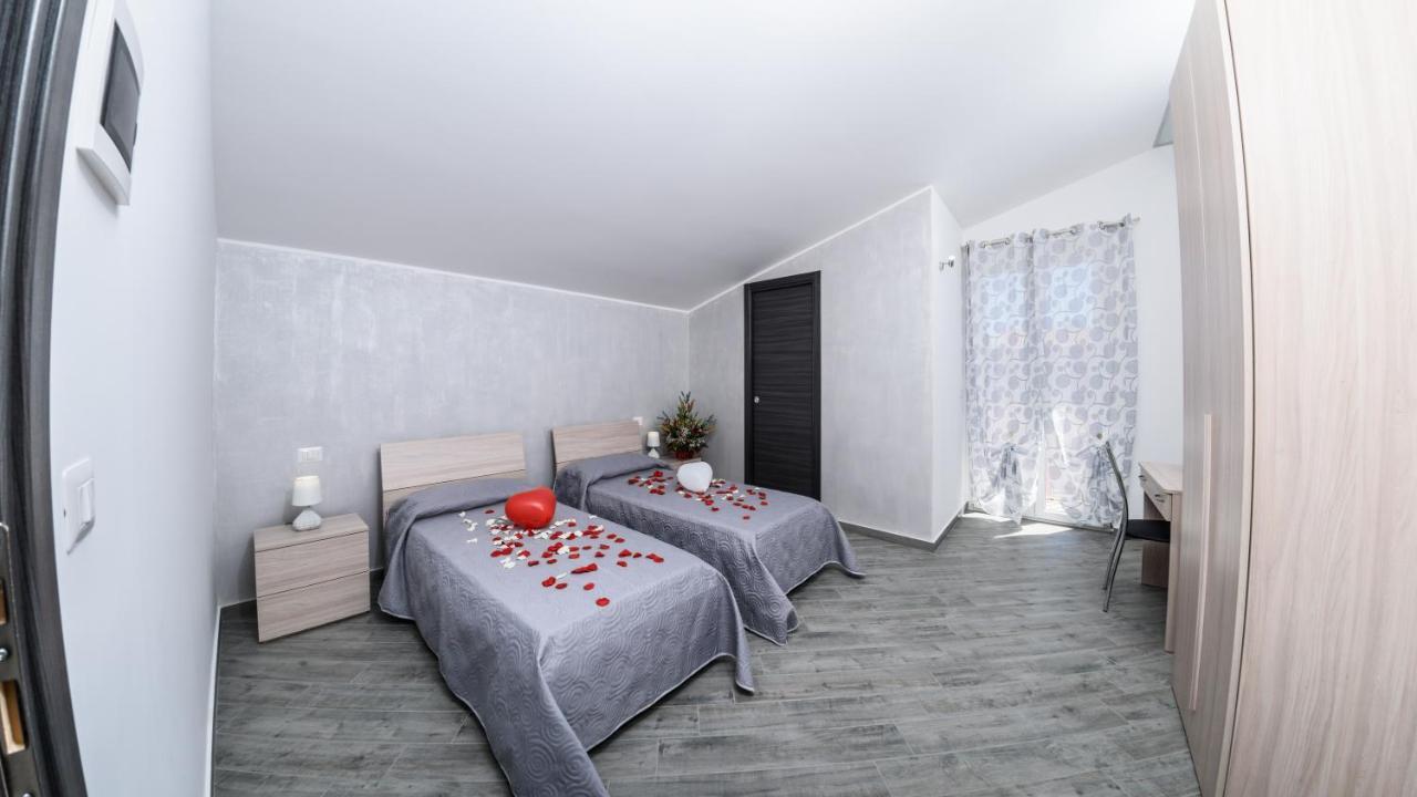 B&B Villa Fiorita Piazza Armerina Bagian luar foto